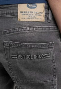 Petrol Industries Nolan - Straight Leg Jeans - Ash Grey 12 Petrol Industries Nolan - Straight Leg Jeans - Ash Grey -Beste Kleding Winkel fc3343aa4c354ca2b0e82c117803412e